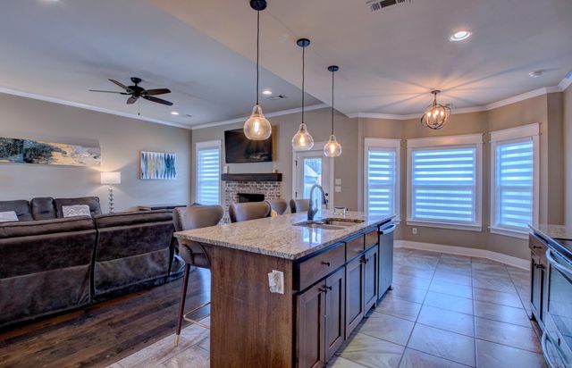 504 Creekside Drive, Bryant, AR 72022