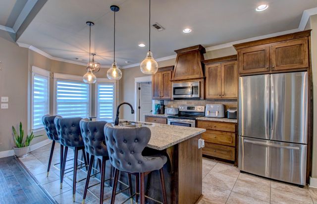 504 Creekside Drive, Bryant, AR 72022