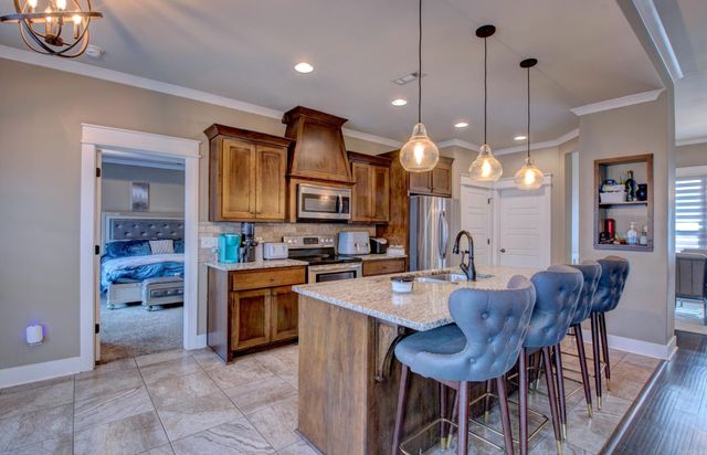 504 Creekside Drive, Bryant, AR 72022