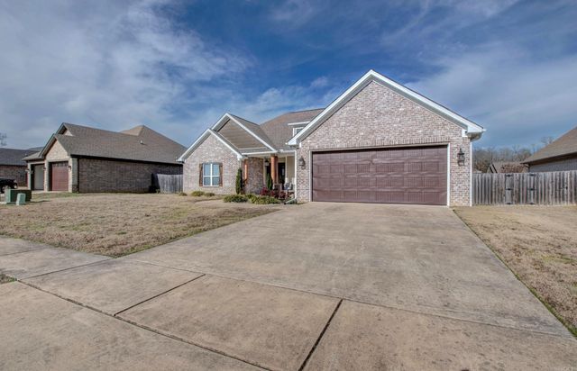 504 Creekside Drive, Bryant, AR 72022