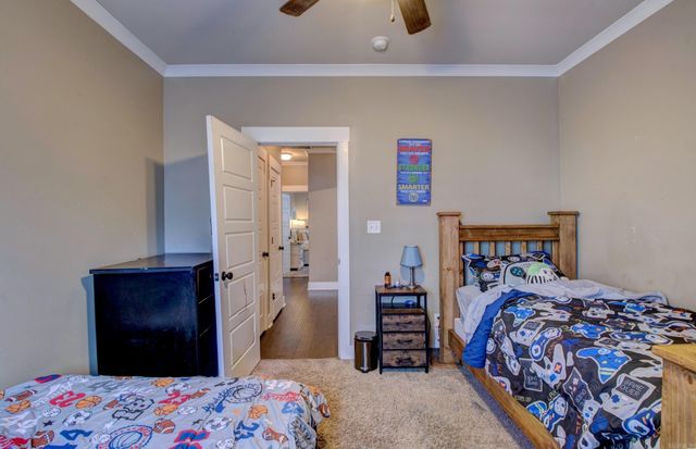 504 Creekside Drive, Bryant, AR 72022