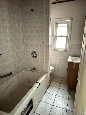 1627 Pilgrim Avenue, Bronx, NY 10461