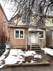 1627 Pilgrim Avenue, Bronx, NY 10461