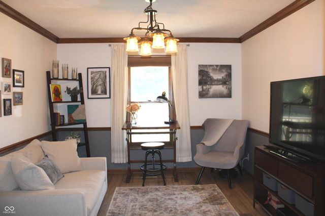 1562 Williamsburg Court, Franklin, IN 46131