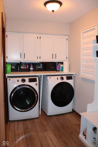 1562 Williamsburg Court, Franklin, IN 46131