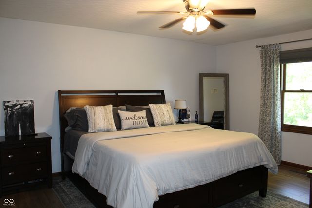 1562 Williamsburg Court, Franklin, IN 46131