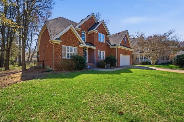 617 Chelsea LN, Chesapeake, VA 23322