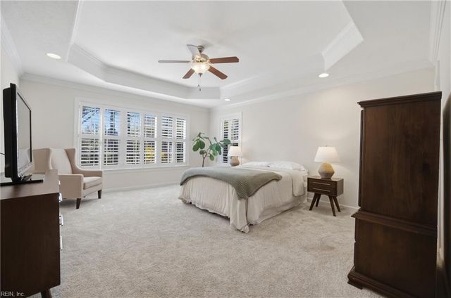 617 Chelsea LN, Chesapeake, VA 23322