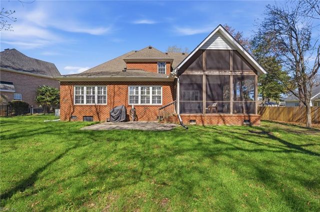 617 Chelsea LN, Chesapeake, VA 23322