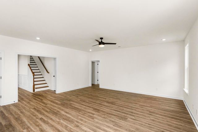 5016 Salient Dr, Spring Hill, TN 37174