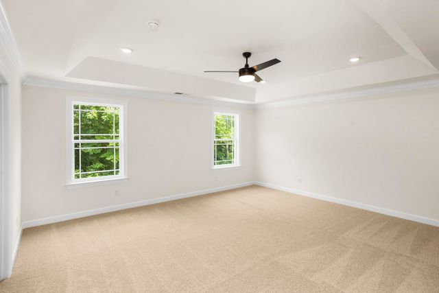 5016 Salient Dr, Spring Hill, TN 37174