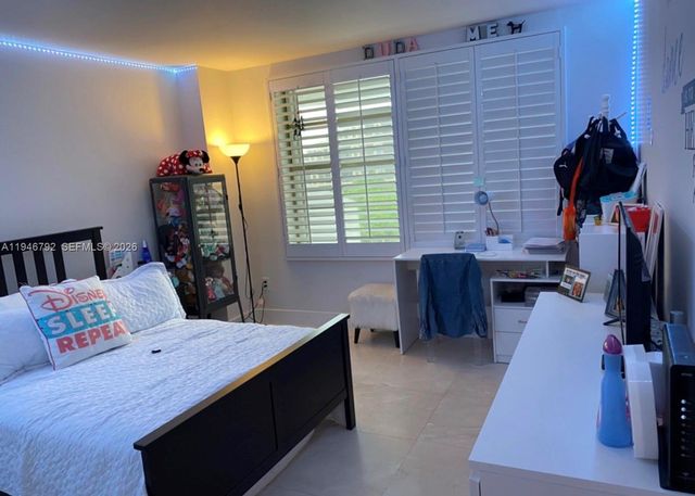 155 Ocean Lane Dr 611, Key Biscayne, FL 33149