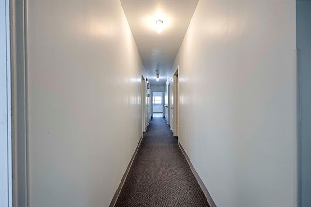 122 Ave E, Shiner, TX 77984