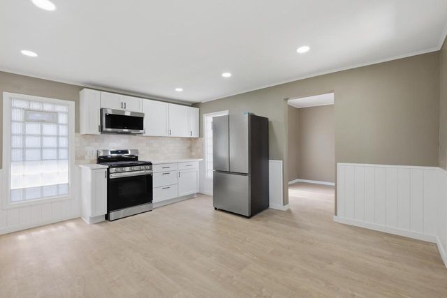 1151 Jenifer Street, Madison, WI 53703