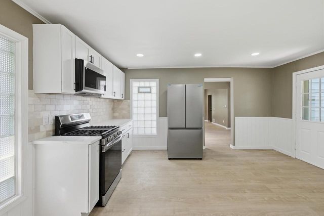 1151 Jenifer Street, Madison, WI 53703