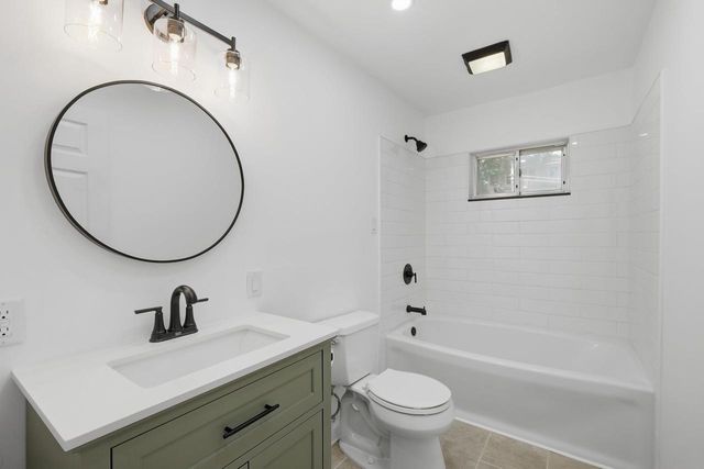 1151 Jenifer Street, Madison, WI 53703