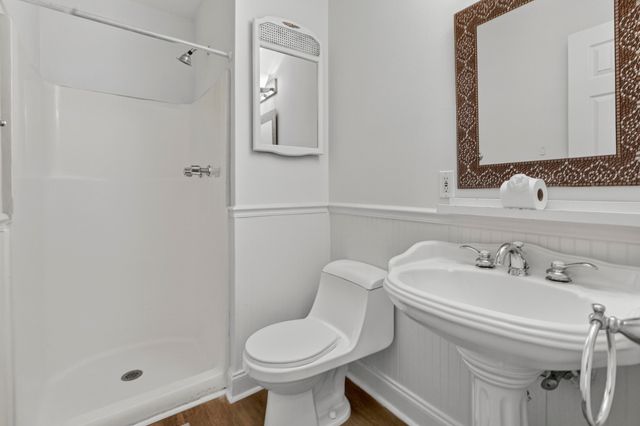 91 Ashley Hall Plantation Road 4, Charleston, SC 29407