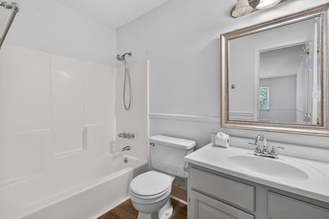 91 Ashley Hall Plantation Road 4, Charleston, SC 29407