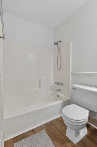 91 Ashley Hall Plantation Road 4, Charleston, SC 29407