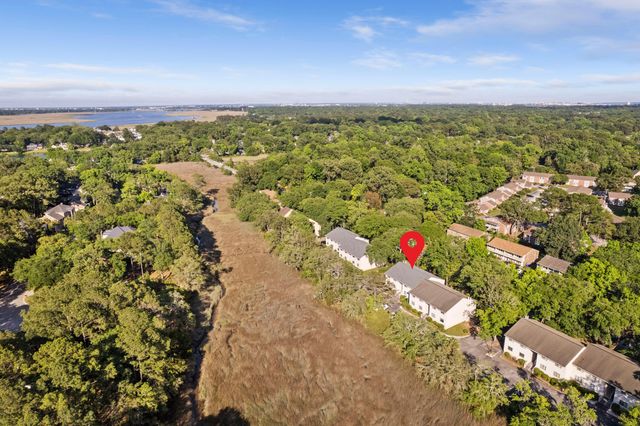 91 Ashley Hall Plantation Road 4, Charleston, SC 29407