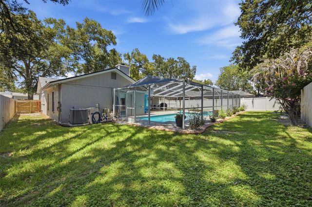 2409 ARBORWOOD DRIVE, Valrico, FL 33596