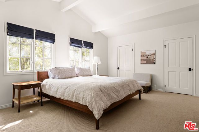 13641 Bayliss Road, Los Angeles, CA 90049