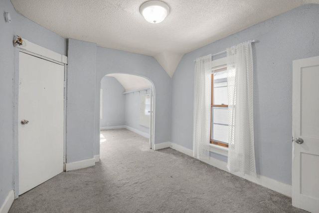 726 30th Avenue N, Minneapolis, MN 55411