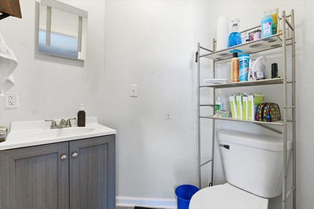 6630 37th AVENUE, Kenosha, WI 53142