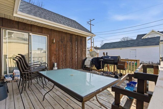 6630 37th AVENUE, Kenosha, WI 53142