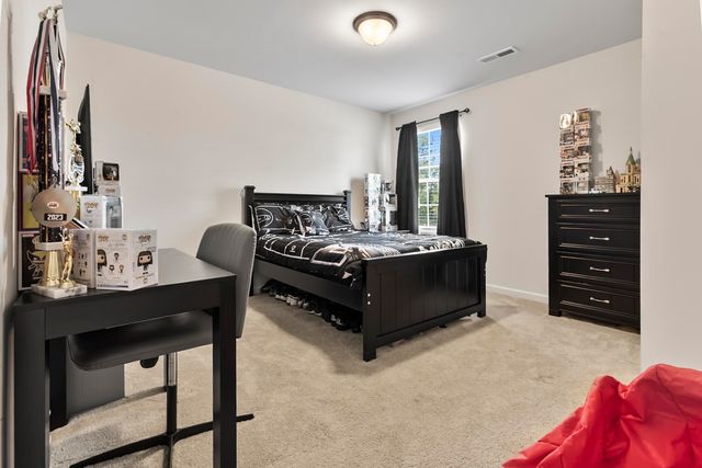 317 Long Meadow Dr., Loris, SC 29569