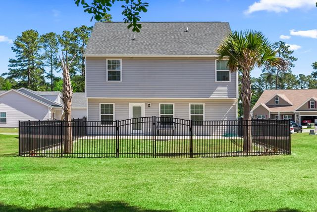 317 Long Meadow Dr., Loris, SC 29569