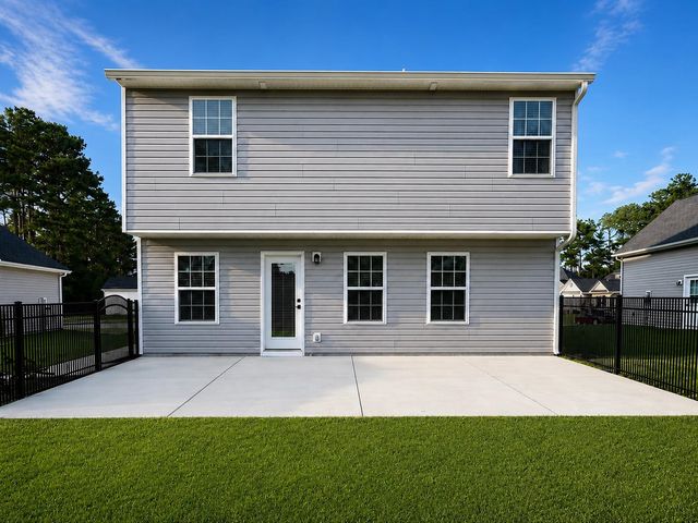 317 Long Meadow Dr., Loris, SC 29569