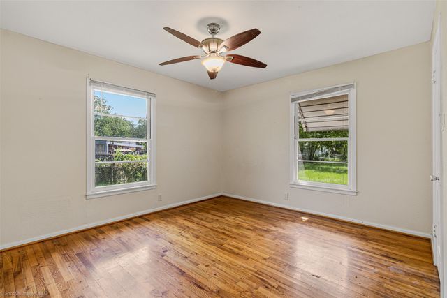 1600 N Frances Street, Terrell, TX 75160