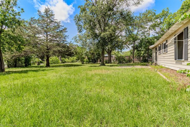 1600 N Frances Street, Terrell, TX 75160