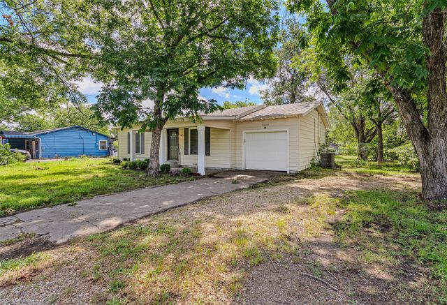 1600 N Frances Street, Terrell, TX 75160