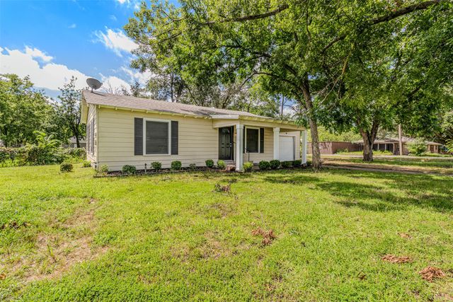 1600 N Frances Street, Terrell, TX 75160