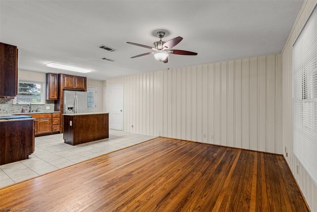 1600 N Frances Street, Terrell, TX 75160