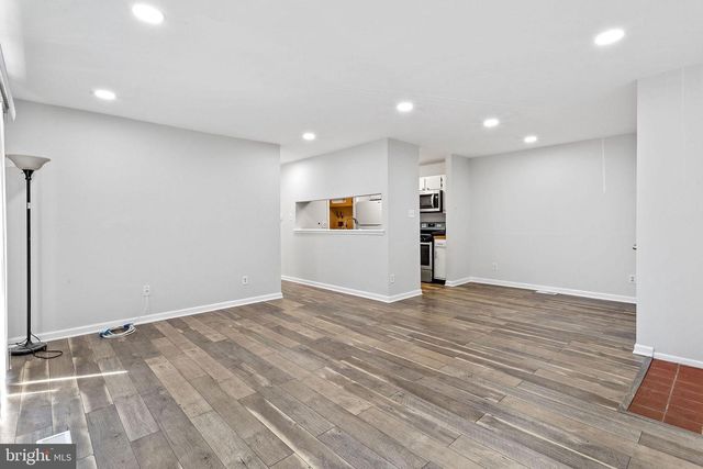 1505 WOODHOLLOW DR, Marlton, NJ 08053