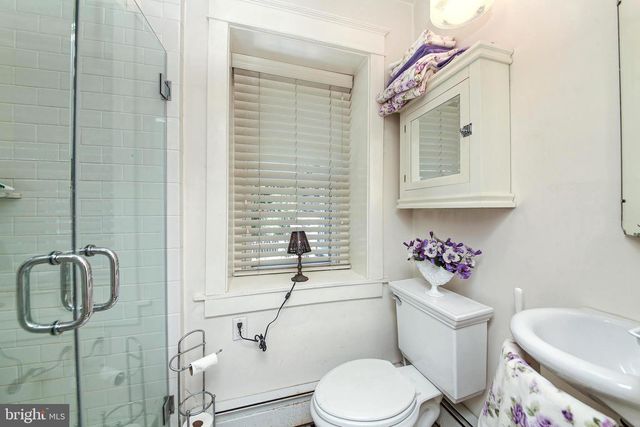 620 S SUMNEYTOWN PIKE, North Wales, PA 19454