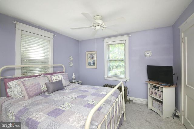 620 S SUMNEYTOWN PIKE, North Wales, PA 19454