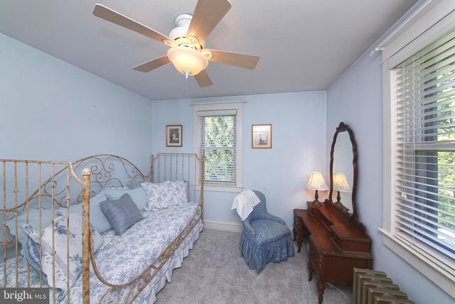 620 S SUMNEYTOWN PIKE, North Wales, PA 19454