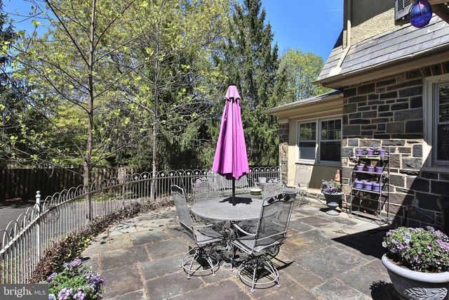 620 S SUMNEYTOWN PIKE, North Wales, PA 19454