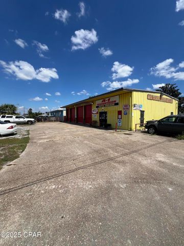 1900 N East Avenue, Panama City, FL 32405