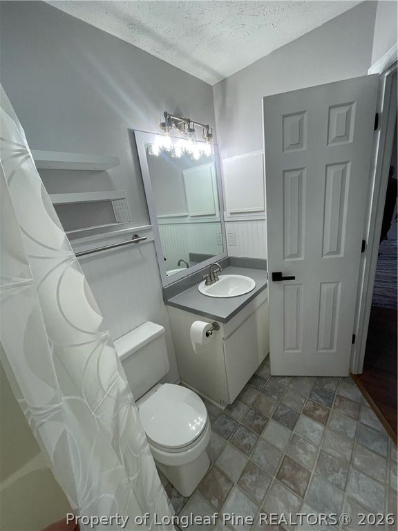 2105 Wexford Oaks Court, Fayetteville, NC 28303 — photo 12