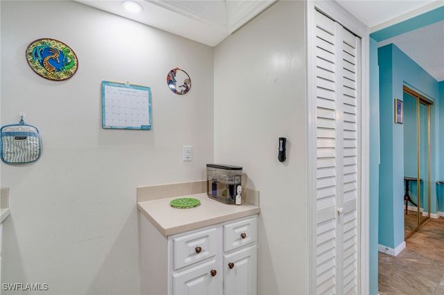 3460 N Key DR 301, North Fort Myers, FL 33903