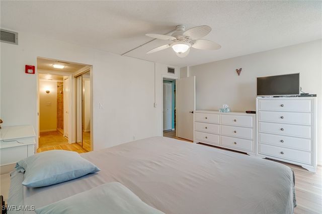 3460 N Key DR 301, North Fort Myers, FL 33903