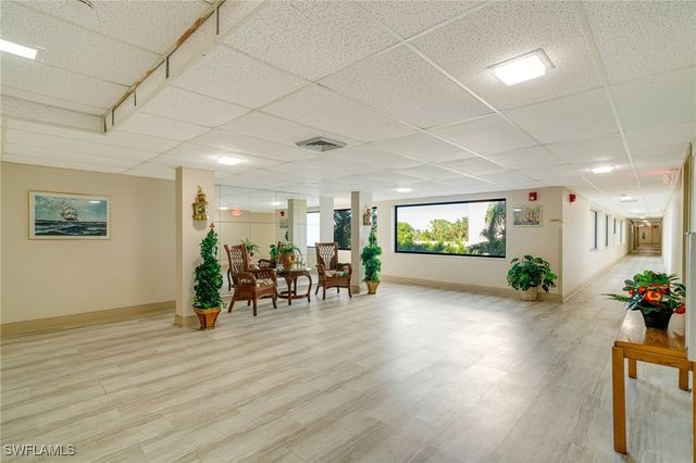 3460 N Key DR 301, North Fort Myers, FL 33903