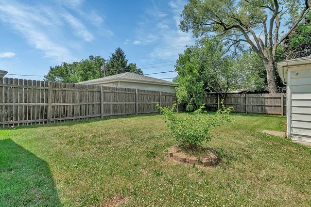 1405 BOSTON Avenue, Joliet, IL 60435