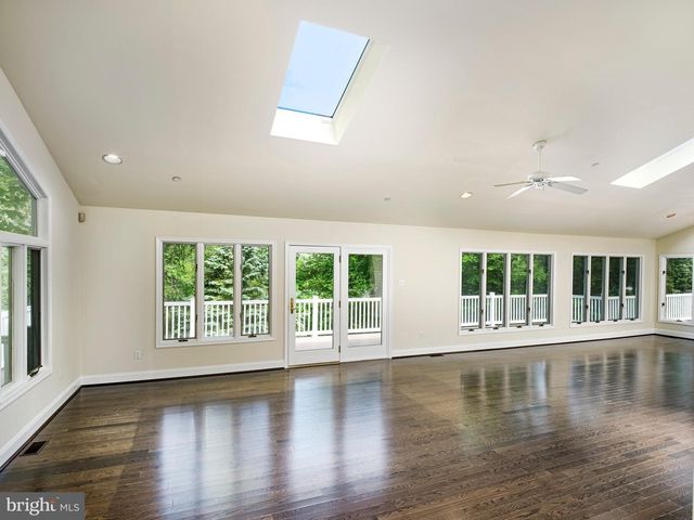 3300 SAWMILL RD, Newtown Square, PA 19073