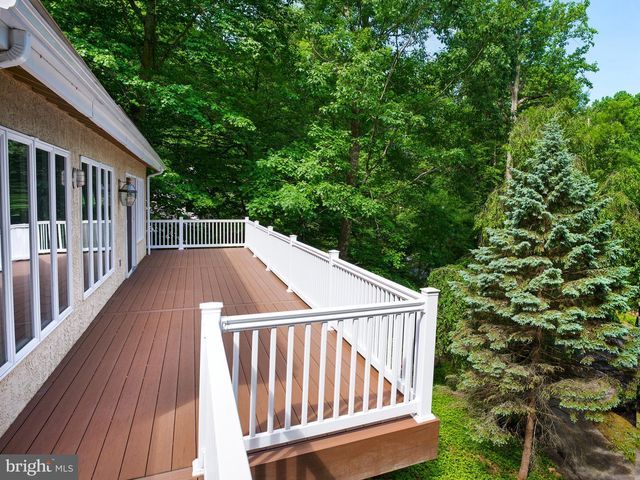 3300 SAWMILL RD, Newtown Square, PA 19073